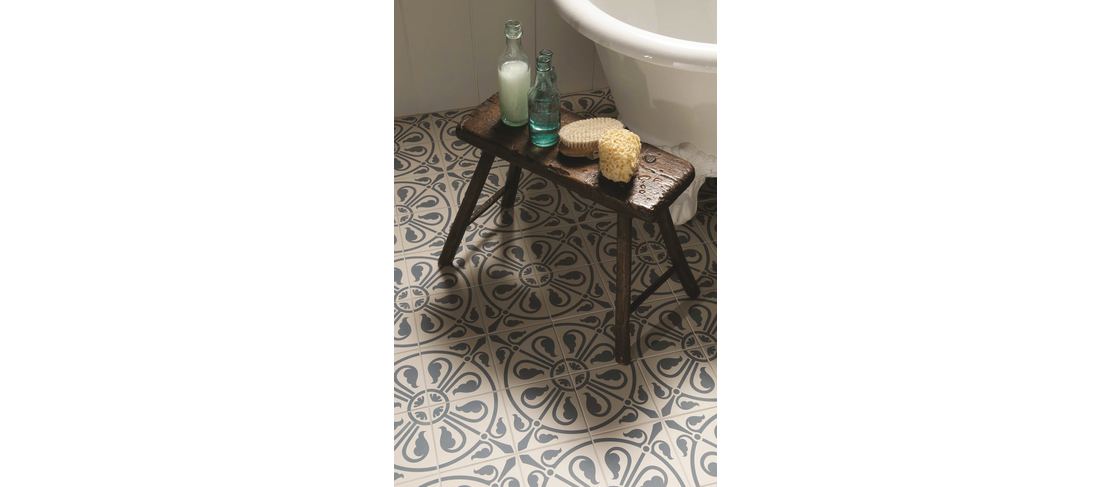 Original-Style_Odyssey_Phoenician-Denium-Blue-on-Dover-White-Portrait-8073V_1