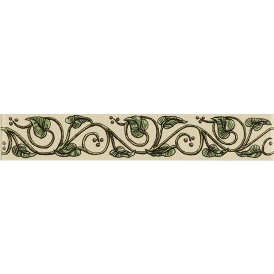 Trailing Ivy Green on Colonial White