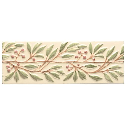 Leaf & Berry on Off White